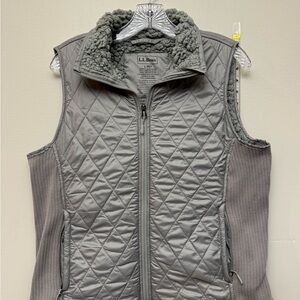 L.L.Bean Womens Quilted Vest Sherpa Lined Gray Full Zip Petite Large